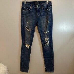 Abercrombie & Fitch Distressed Skinny Jeans Size 25